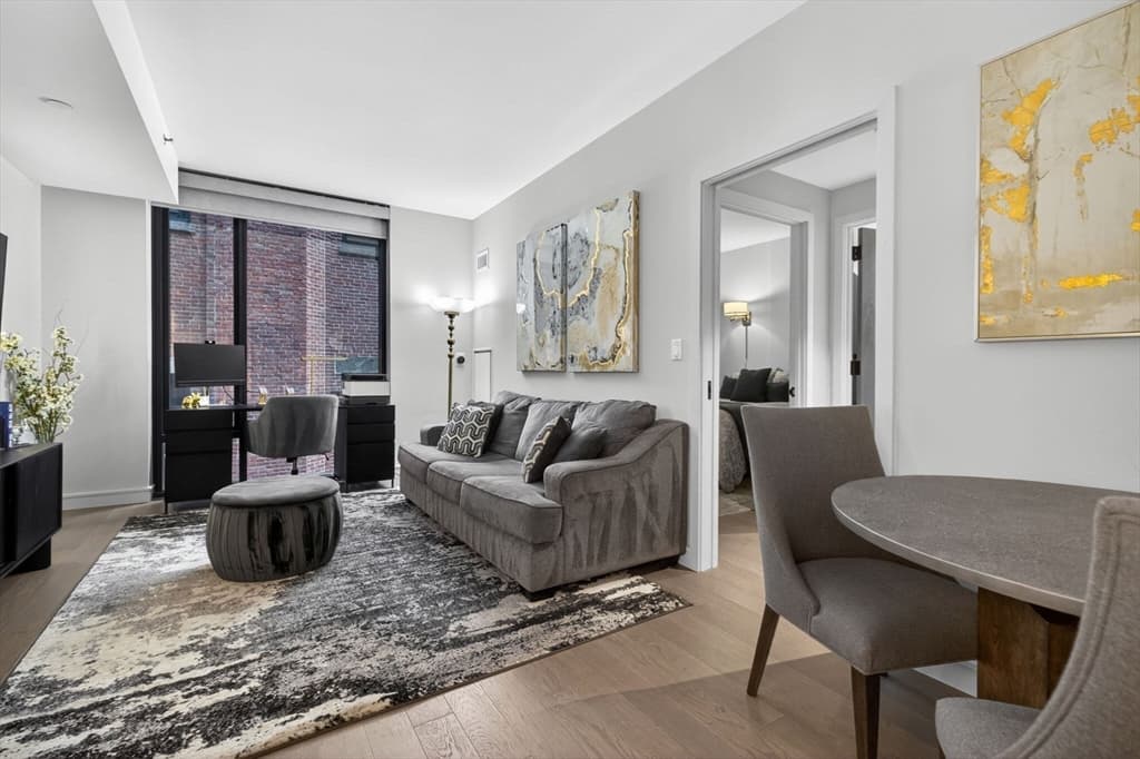 55 Lagrange St # 409, Boston MA 02116
