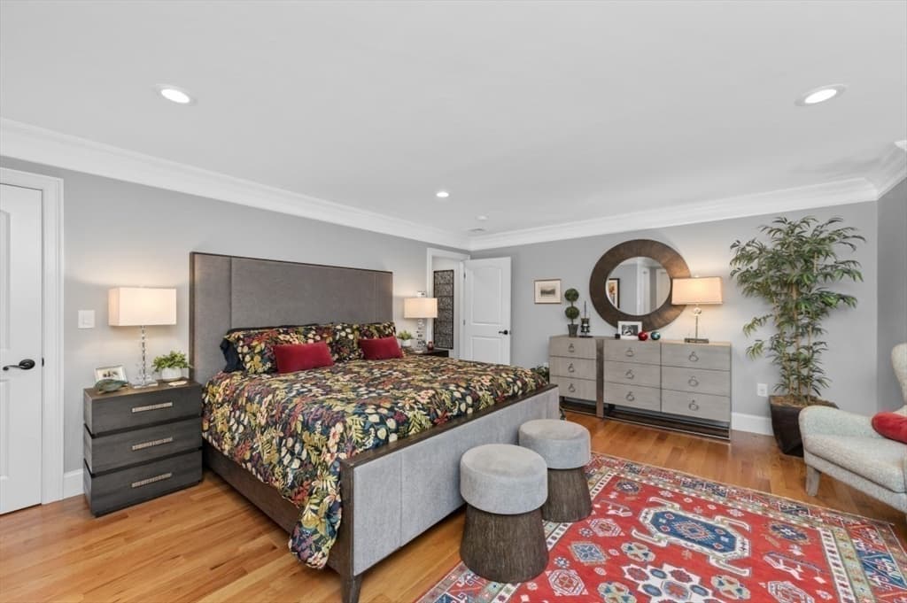 456 Chestnut St, Needham MA 02492 photo 15