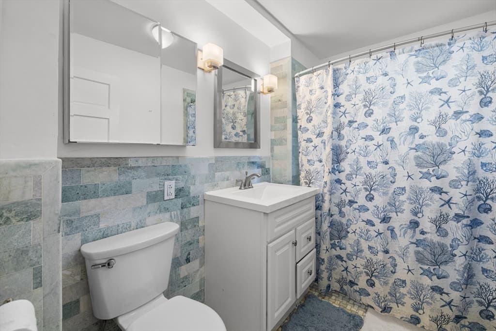 Condominium at 28 Edison Grn # 2, Boston MA 02125, Boston, photo 2 of 12