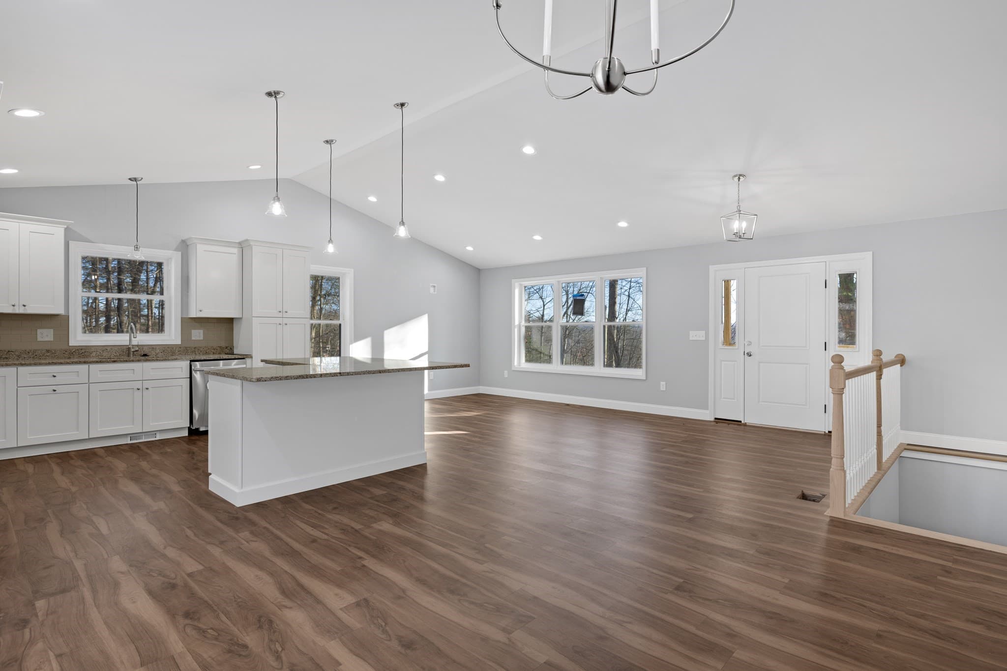 Single Family Residence at 132 Kibbe Rd, East Longmeadow MA 01028, photo 12 of 32