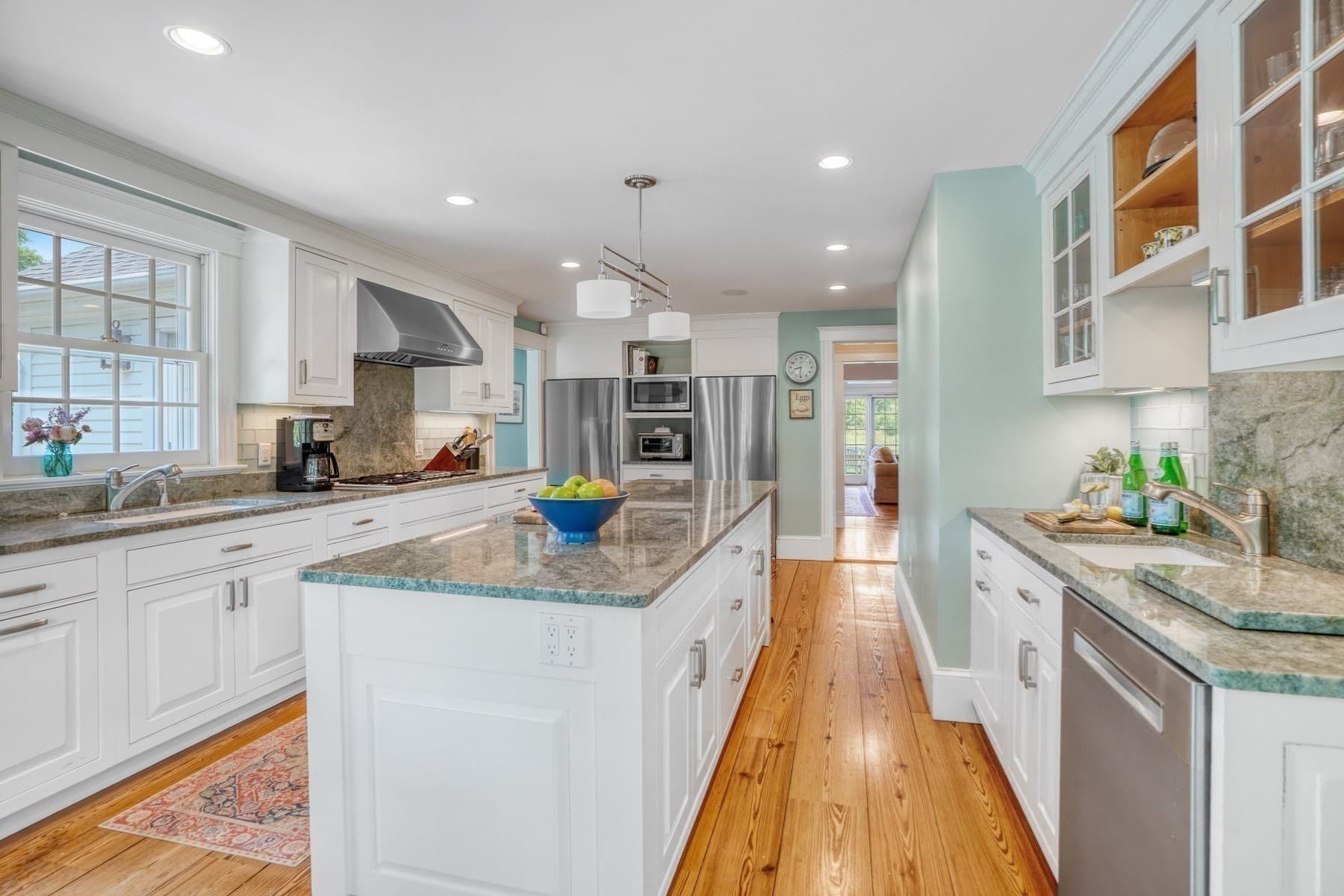 Single Family Residence at 31 Lambert's Cove Rd., Tisbury MA 02568, photo 9 of 19