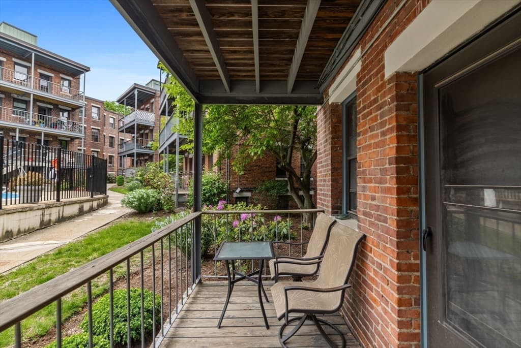 Condominium at 100 Lanark Rd # 4, Boston MA 02135, photo 6 of 11