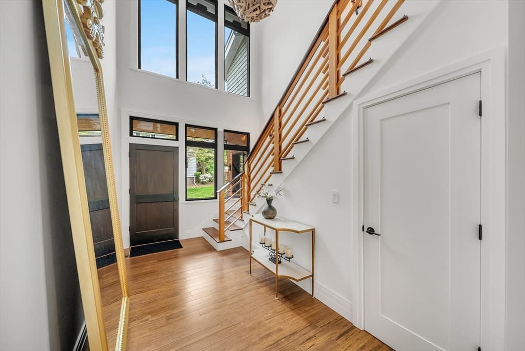 99 Littlefield Rd, Newton MA 02459 photo 4
