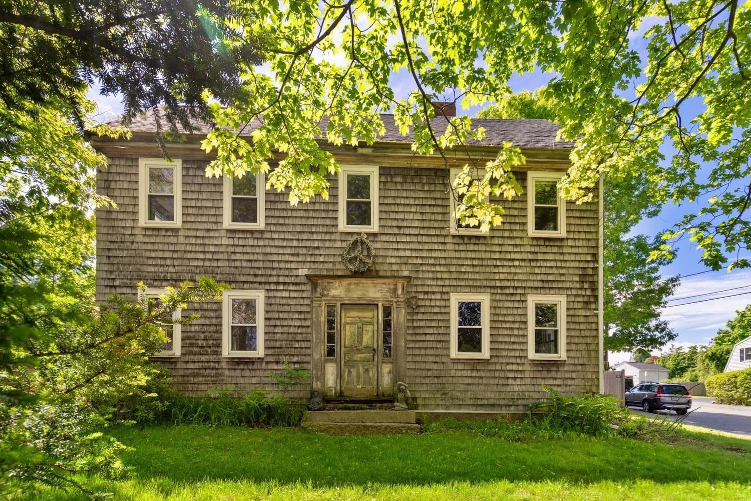 Single Family Residence at 25 Poplar Street, Gloucester MA 01930, Gloucester, photo 6 of 38