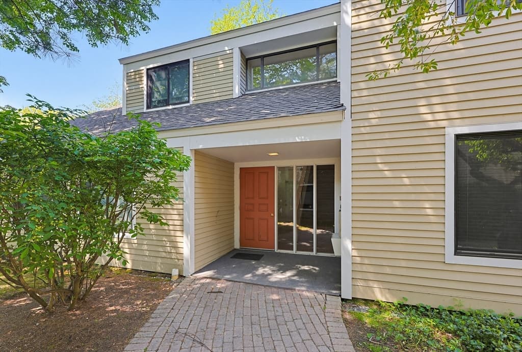 3 Concord Greene # 3, Concord MA 01742