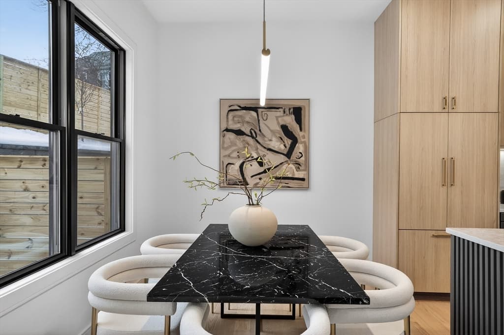 Condominium at 82-84 East Side Pkwy # 82, Newton MA 02458, Newton, photo 12 of 35