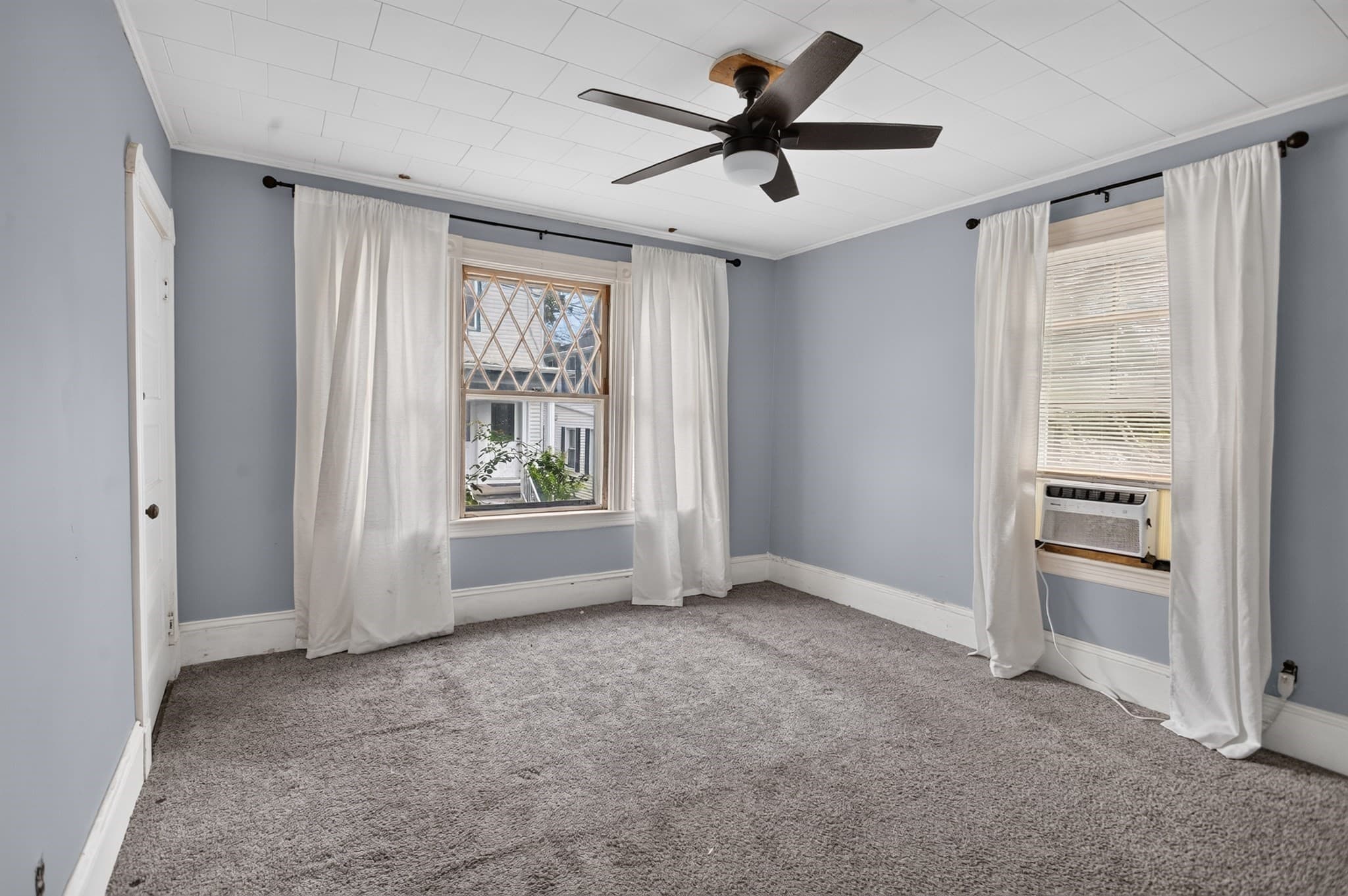 2 Family - 2 Units Up/Down at 26 Ashland Pl, New Bedford MA 02740, New Bedford, photo 12 of 42