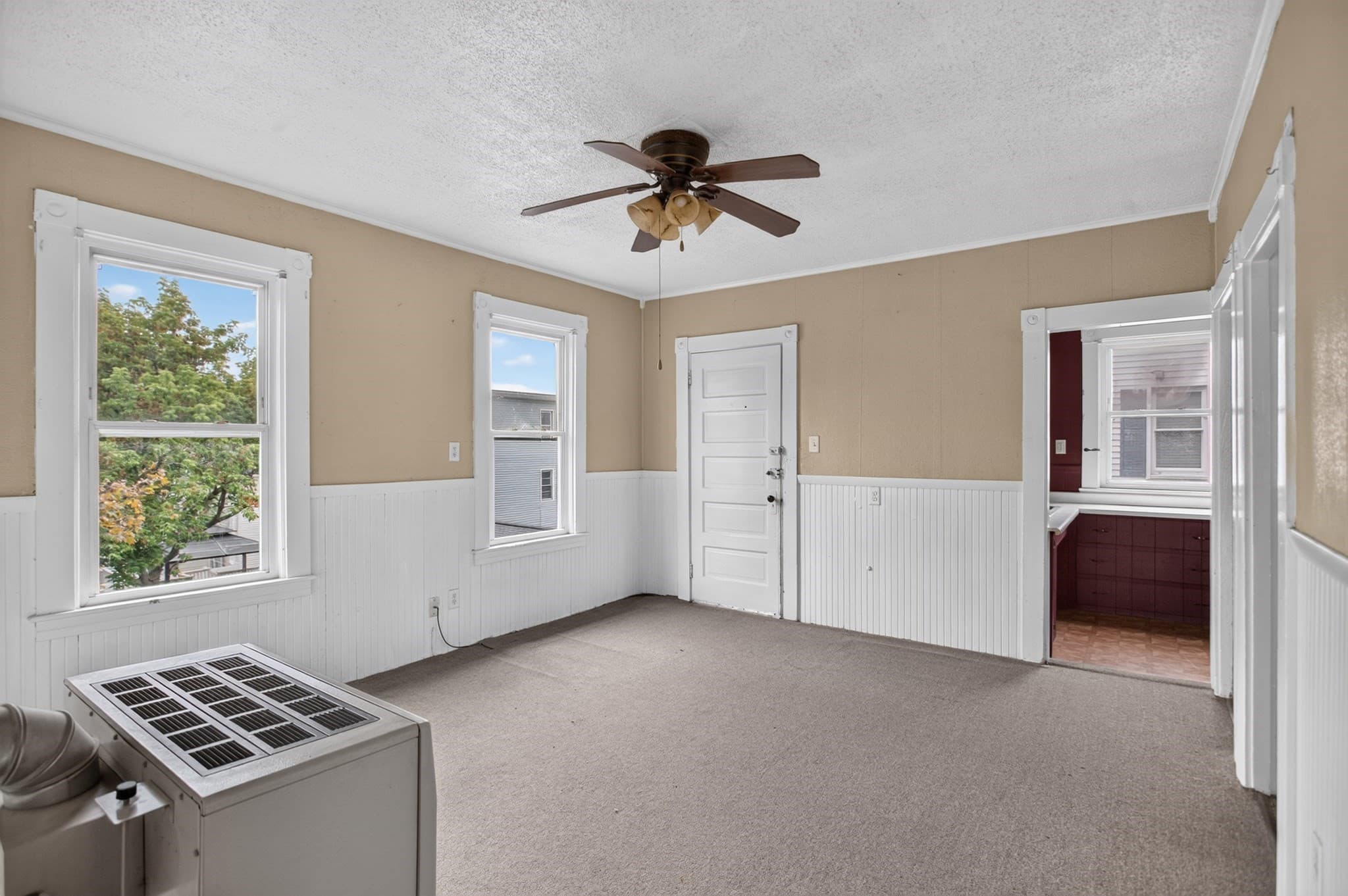 2 Family - 2 Units Up/Down at 26 Ashland Pl, New Bedford MA 02740, New Bedford, photo 15 of 42