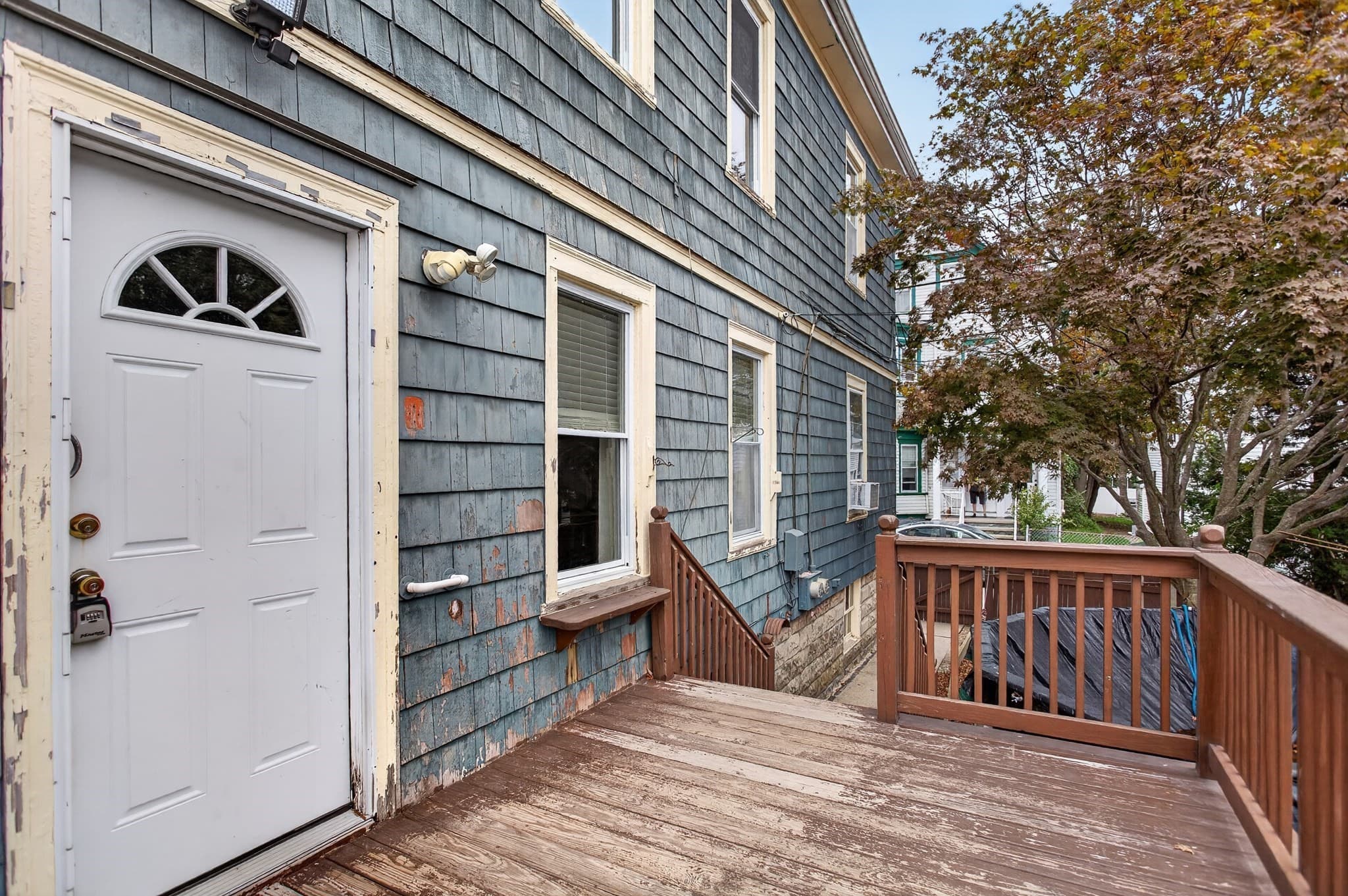 2 Family - 2 Units Up/Down at 26 Ashland Pl, New Bedford MA 02740, New Bedford, photo 39 of 42
