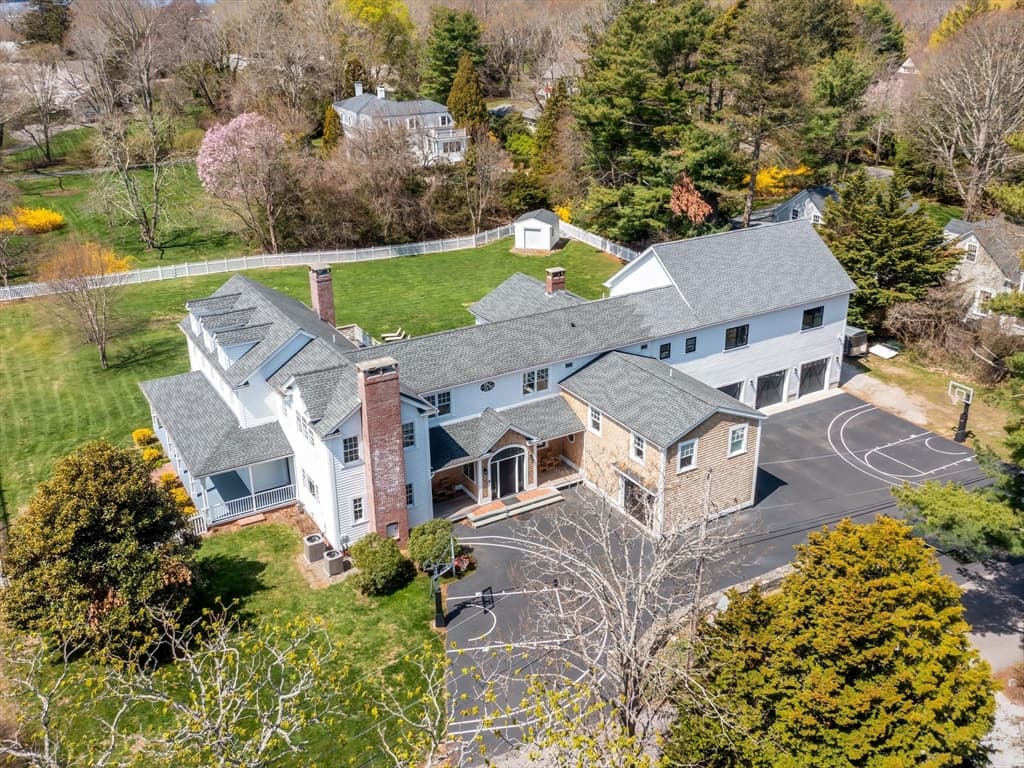 116 Nayatt Road, Barrington RI 02806 photo 2