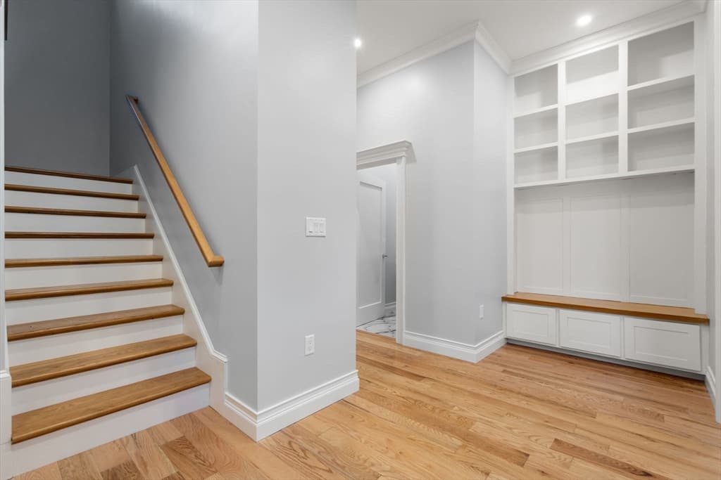 10 Hitching Post Lane, Weston MA 02493 photo 36