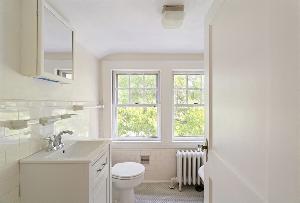 15 Agawam Rd, Newton MA 02468 photo 22