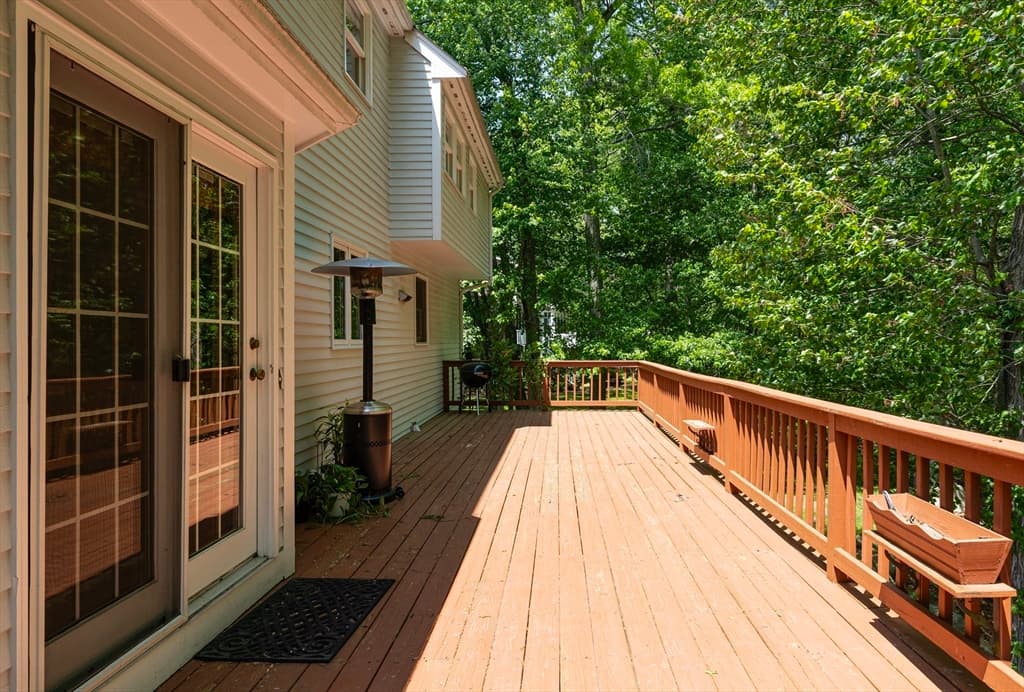 Single Family Residence at 1 Sterling Dr, Hopkinton MA 01748, photo 12 of 41