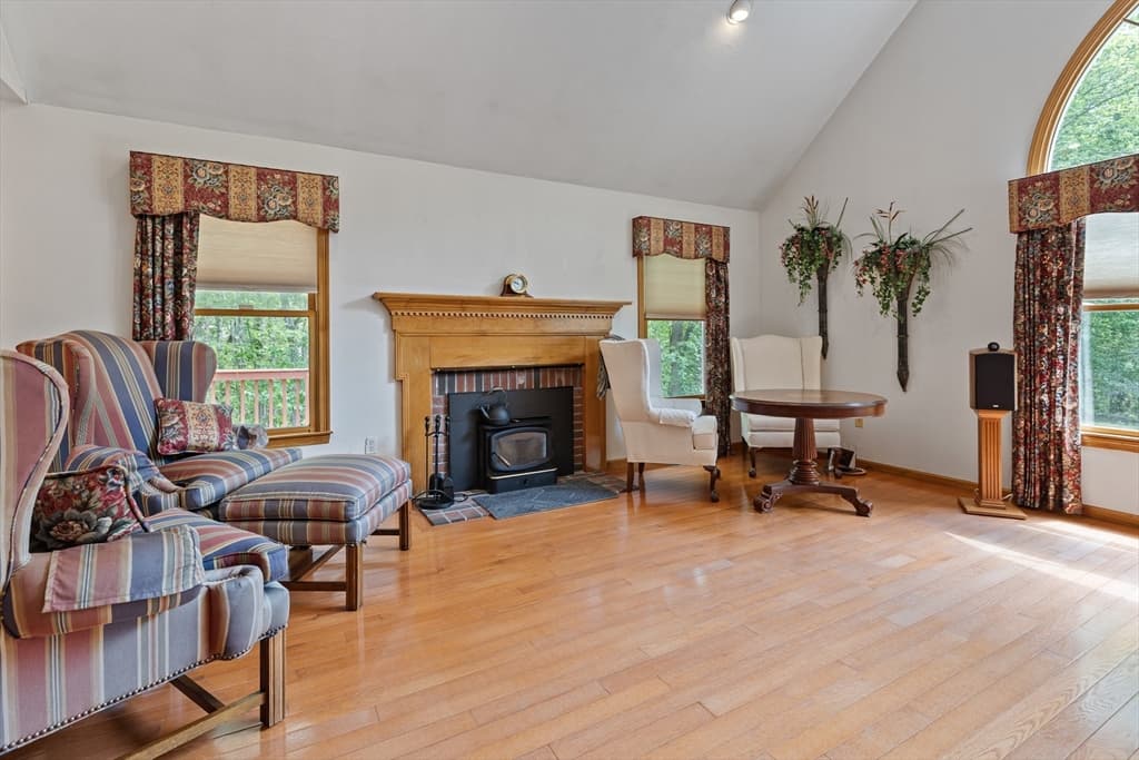 Single Family Residence at 1 Sterling Dr, Hopkinton MA 01748, photo 20 of 41