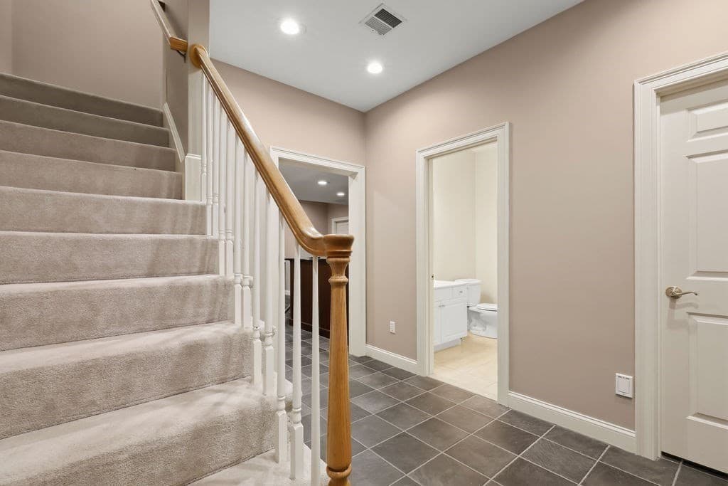Single Family Residence at 21 Coach Road, North Attleboro MA 02760, North Attleboro, photo 26 of 42