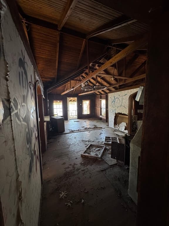 Single Family Residence at 725 River St, Palmer MA 01069, photo 4 of 13