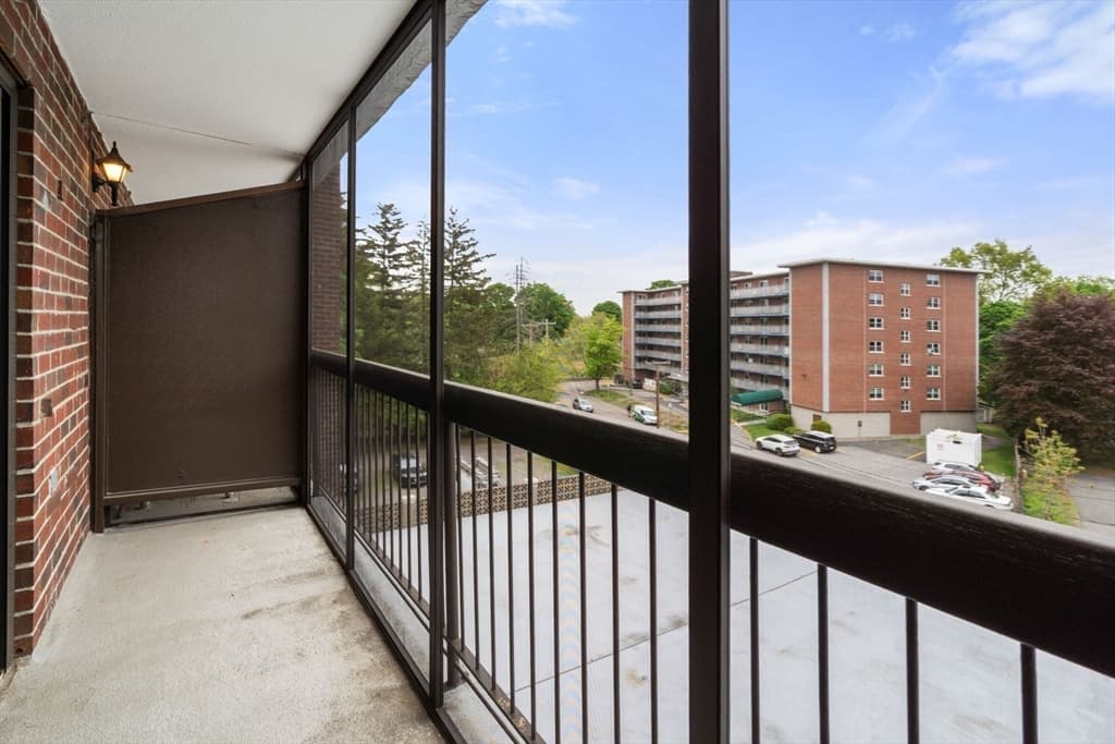 Condominium at 47 Mystic # 3A, Arlington MA 02474, Arlington, photo 7 of 18
