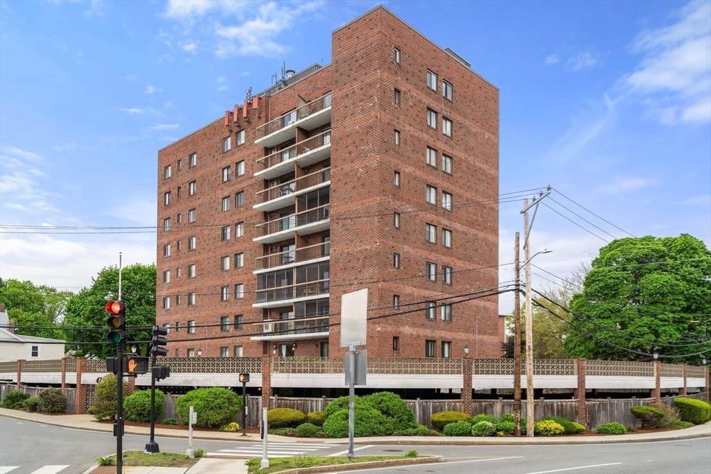 Condominium at 47 Mystic # 3A, Arlington MA 02474, Arlington, photo 15 of 18