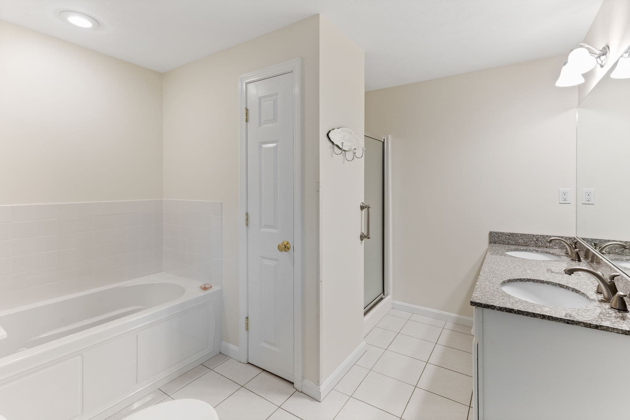 Condominium at 18 Captain Carlson Way # 18, West Bridgewater MA 02379, West Bridgewater, photo 21 of 29