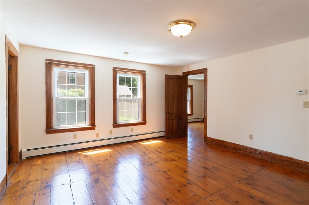 Multi Family at 106-108 Chestnut St, Southbridge MA 01550, photo 31 of 37