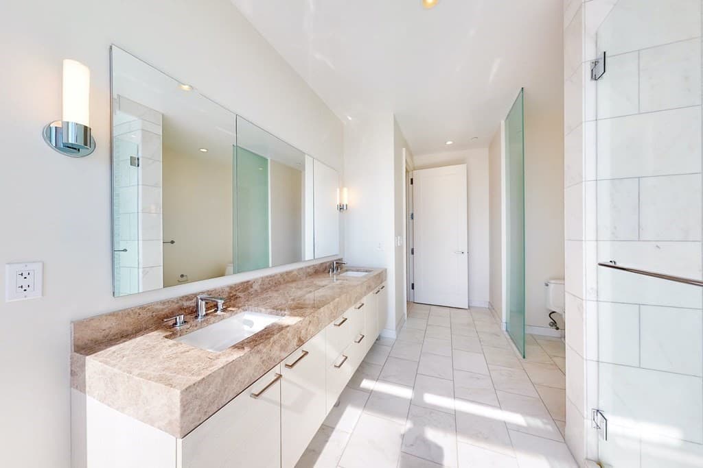 Condominium at 1 Franklin St # 5505, Boston MA 02110, photo 5 of 28
