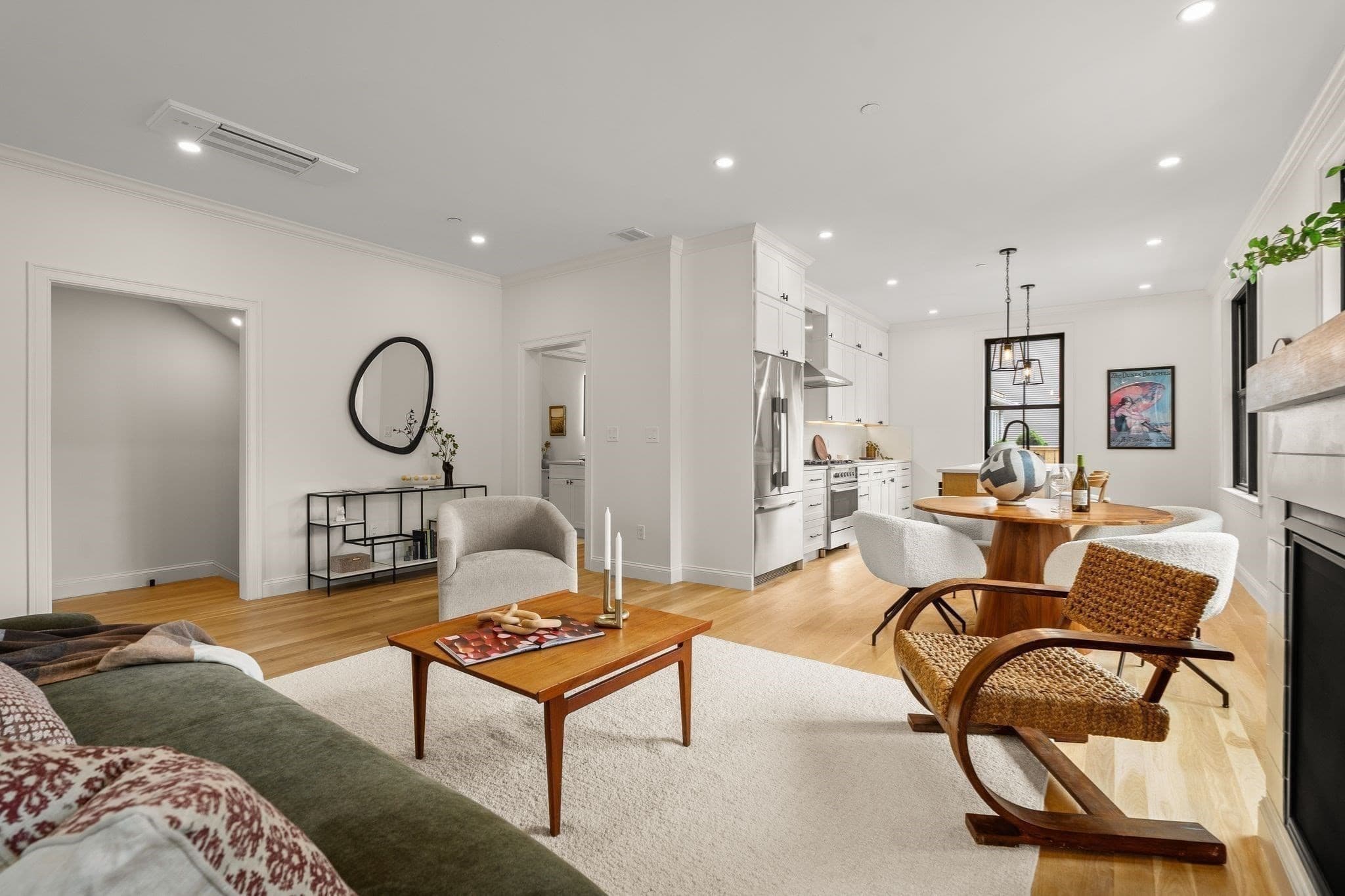 Condominium at 27 Shepard St # 5, Boston MA 02135, photo 5 of 33