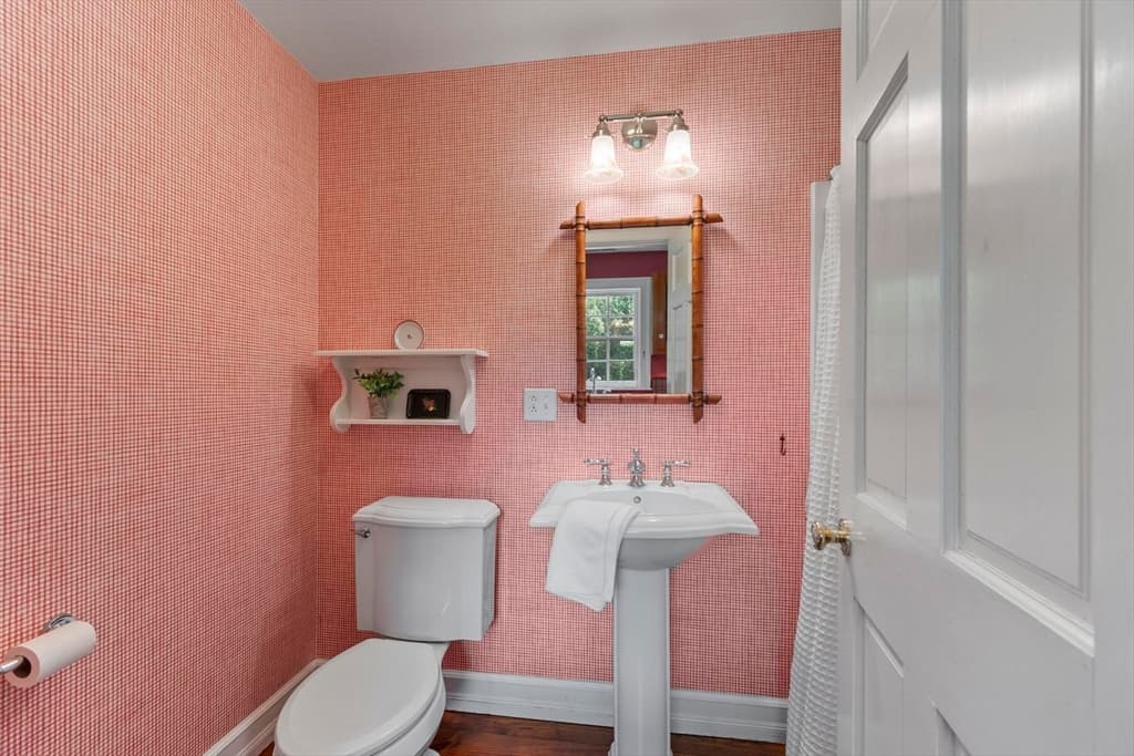 44 Andover Street, North Andover MA 01845 photo 16