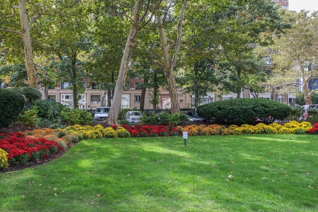Condominium at 85 E India Row # 36D, Boston MA 02110, photo 22 of 30