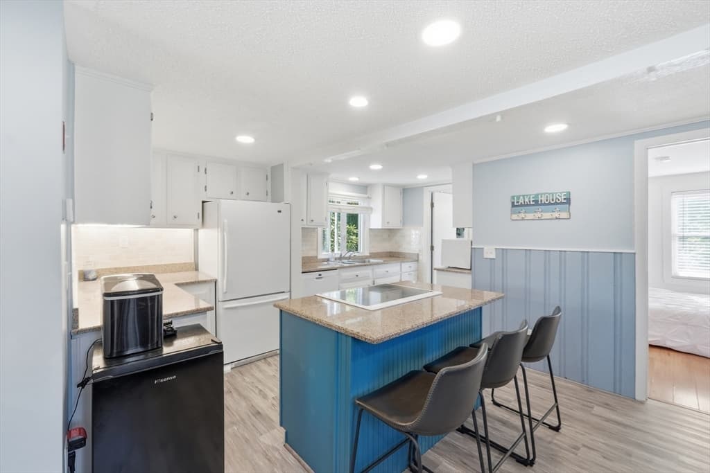 45 Hollywood Drive, Charlton MA 01507 photo 12