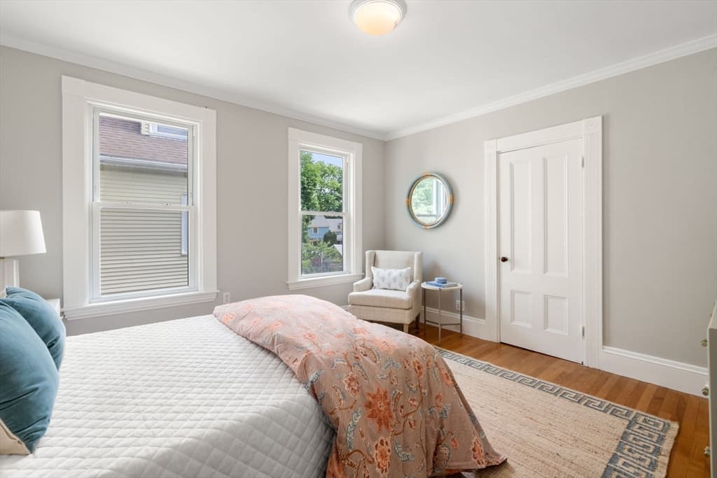 68 Brooks Ave, Newton MA 02460 photo 17