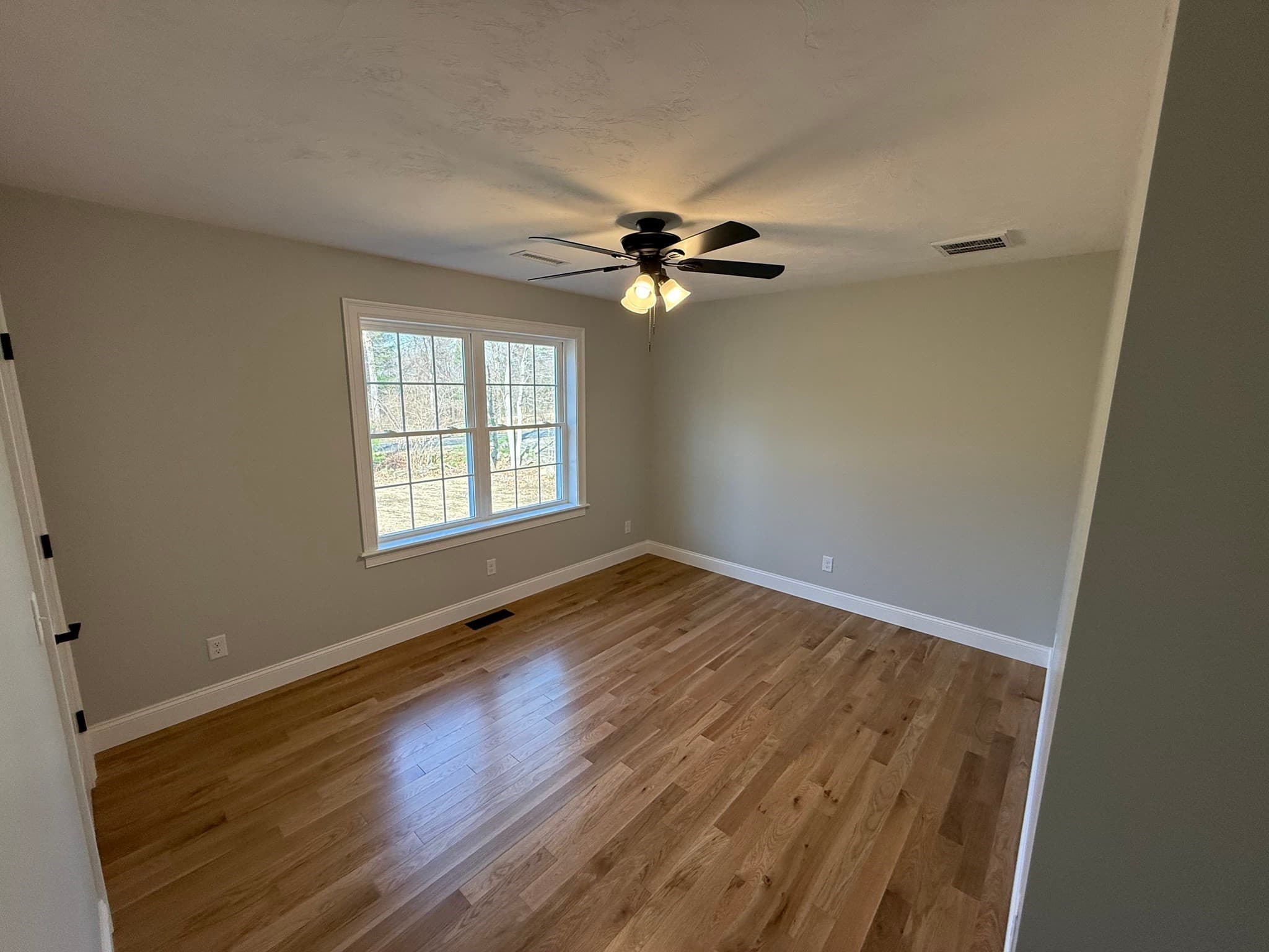 Single Family Residence at 91 Coffey Hill Rd, Ware MA 01082, photo 5 of 6