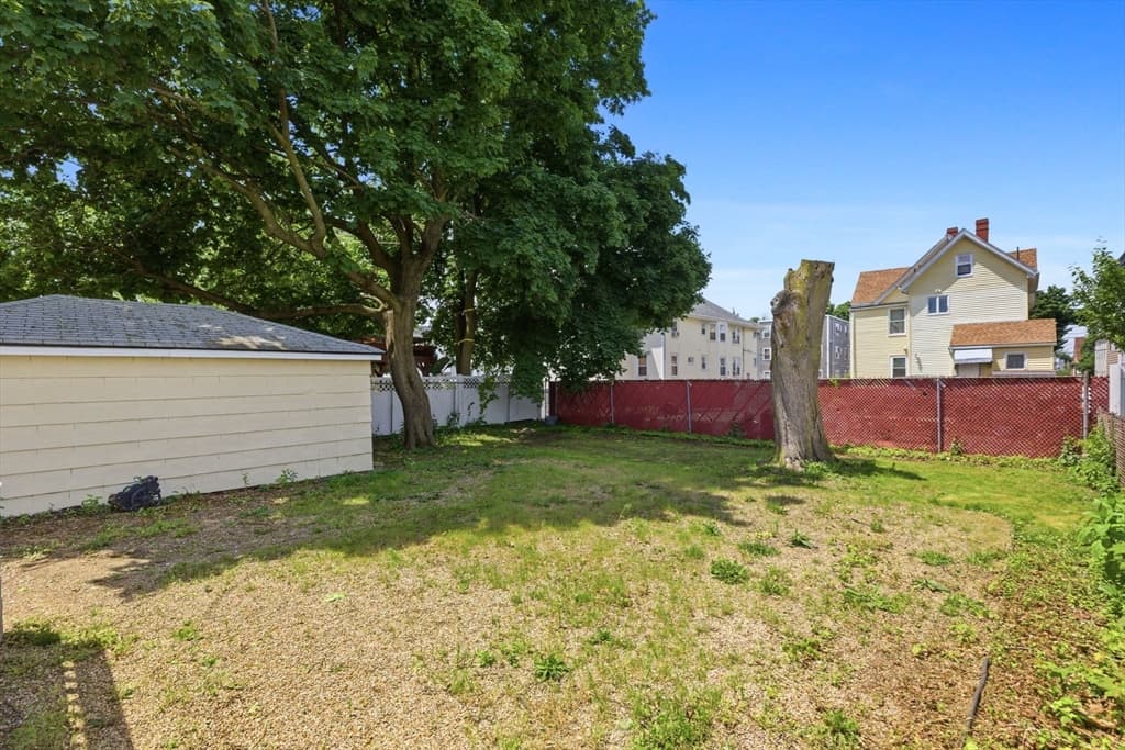 36 Florence St, Everett MA 02149 photo 16