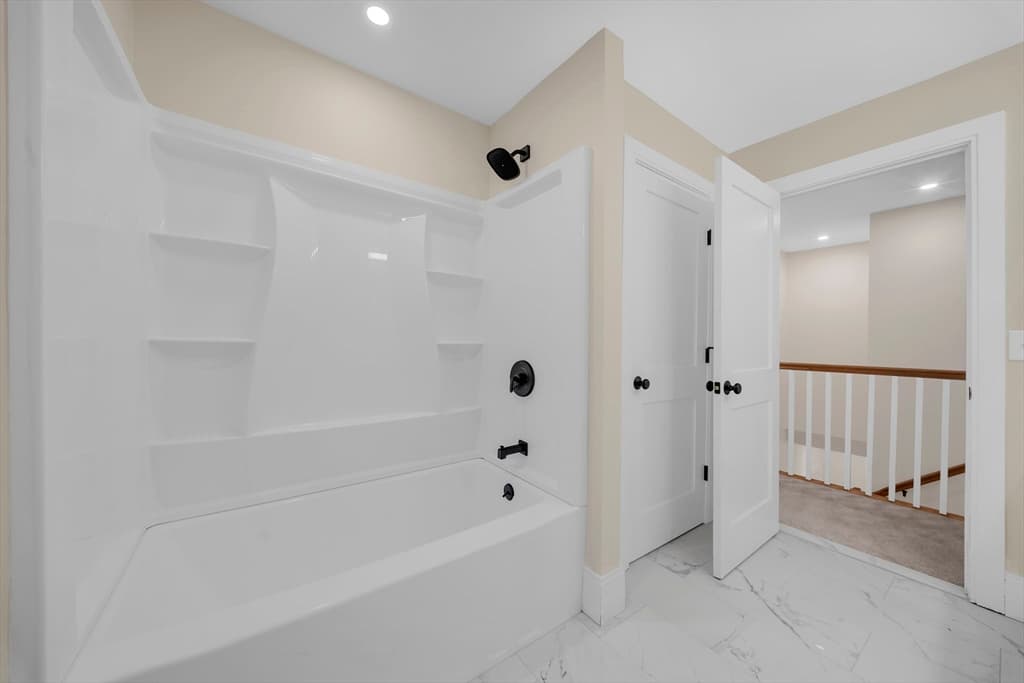 374 Brandy Brow Rd, Haverhill MA 01830 photo 23