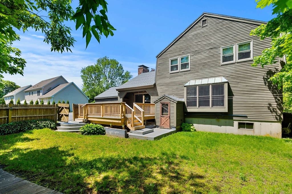 Single Family Residence at 17 Kernwood Hts, Beverly MA 01915, Beverly, photo 27 of 37