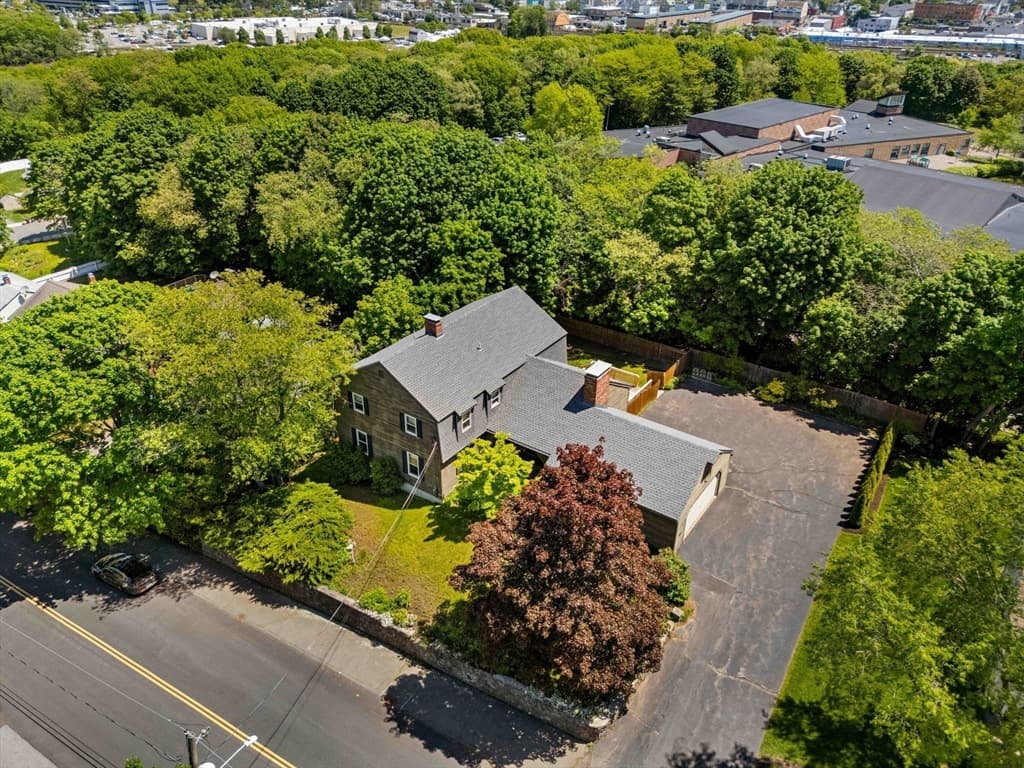 Single Family Residence at 17 Kernwood Hts, Beverly MA 01915, Beverly, photo 3 of 37