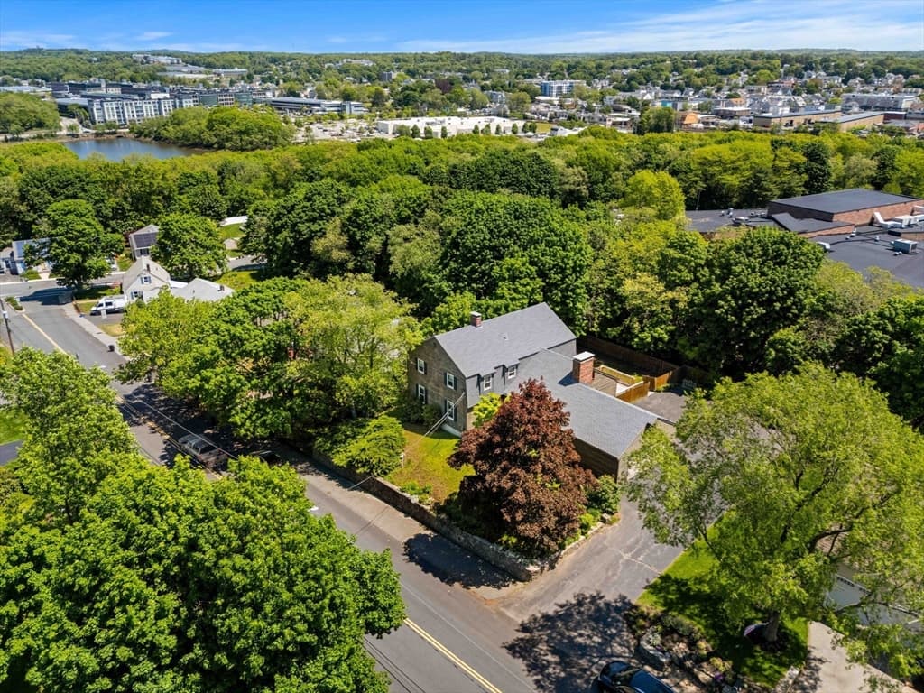 Single Family Residence at 17 Kernwood Hts, Beverly MA 01915, Beverly, photo 30 of 37