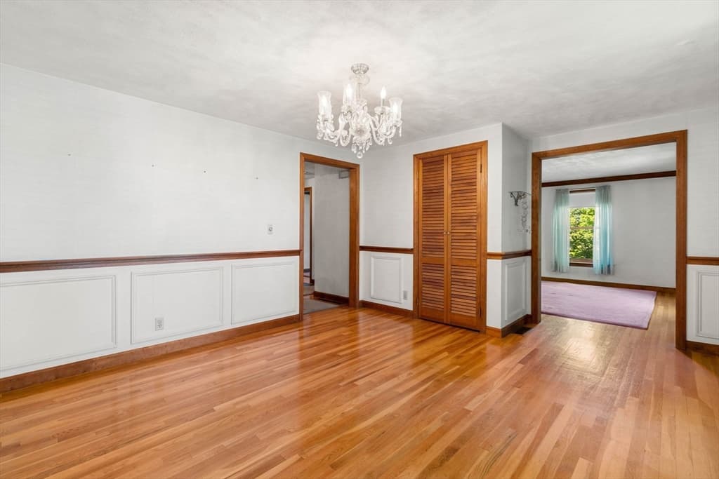 Single Family Residence at 17 Kernwood Hts, Beverly MA 01915, Beverly, photo 18 of 37
