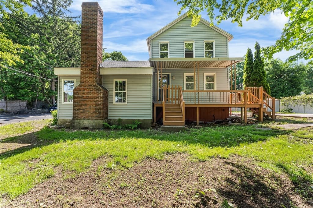 1 Allen Ct, Marlborough MA 01752