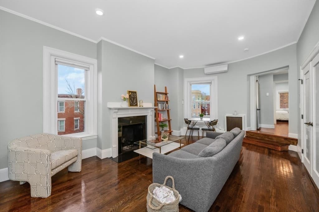 1880 Beacon St # 6, Brookline MA 02445 photo 4