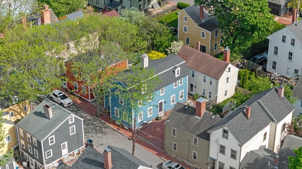 Single Family Residence at 15 River St, Salem MA 01970, photo 6 of 39