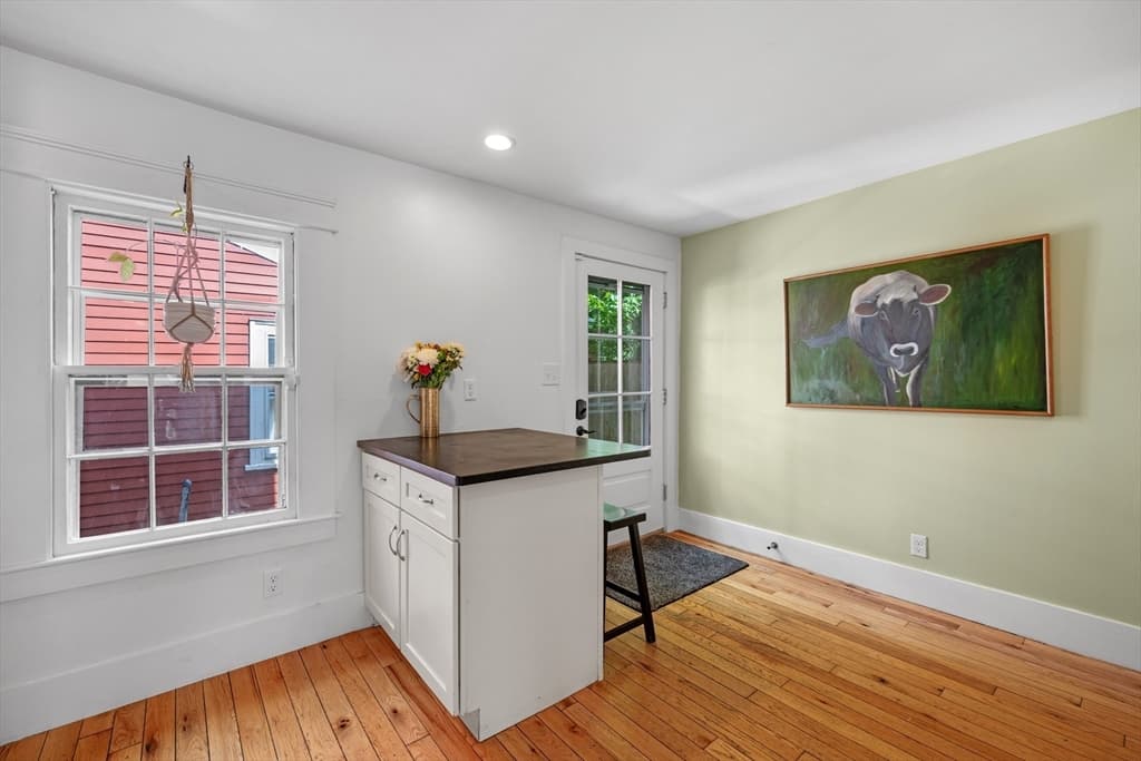 Single Family Residence at 15 River St, Salem MA 01970, photo 10 of 39