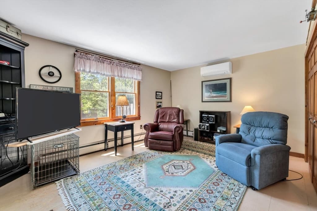 Single Family Residence at 38 Shorewood Dr, Orleans MA 02653, Orleans, photo 12 of 39