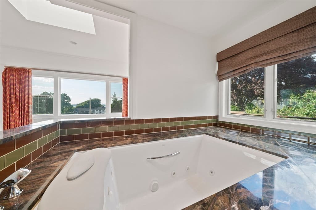 122 Parke Ave, Quincy MA 02171 photo 18