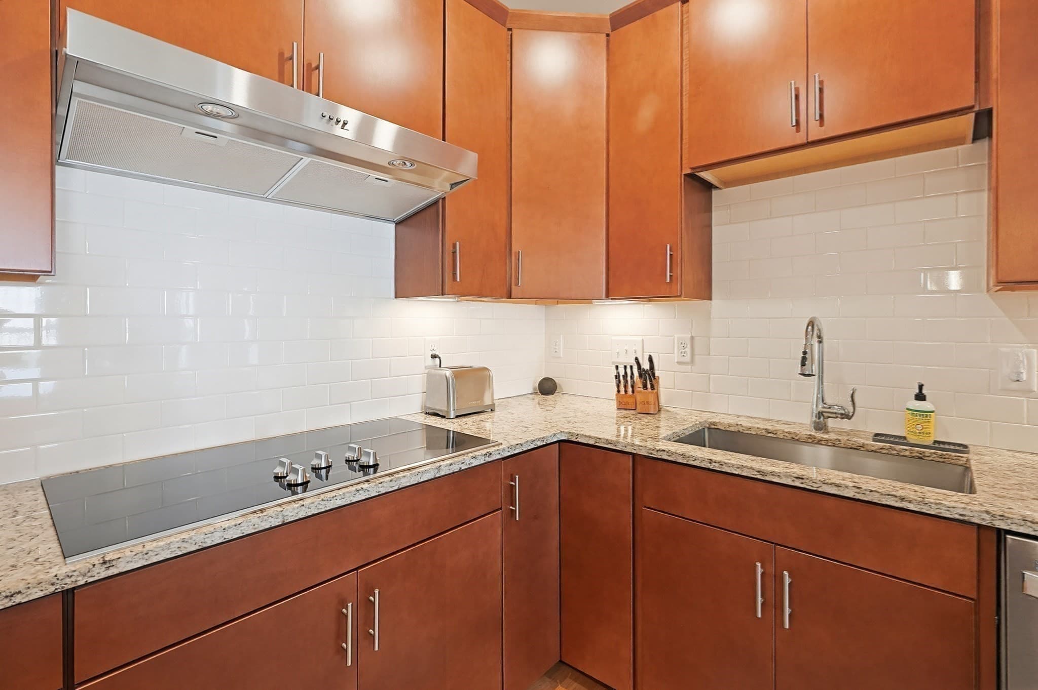Condominium at 4 Peters Farm Way # 311, Westborough MA 01581, photo 7 of 42