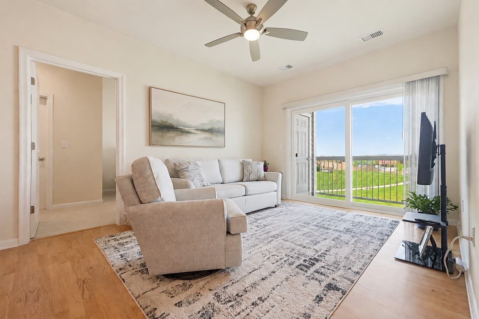 Condominium at 4 Peters Farm Way # 311, Westborough MA 01581, photo 10 of 42