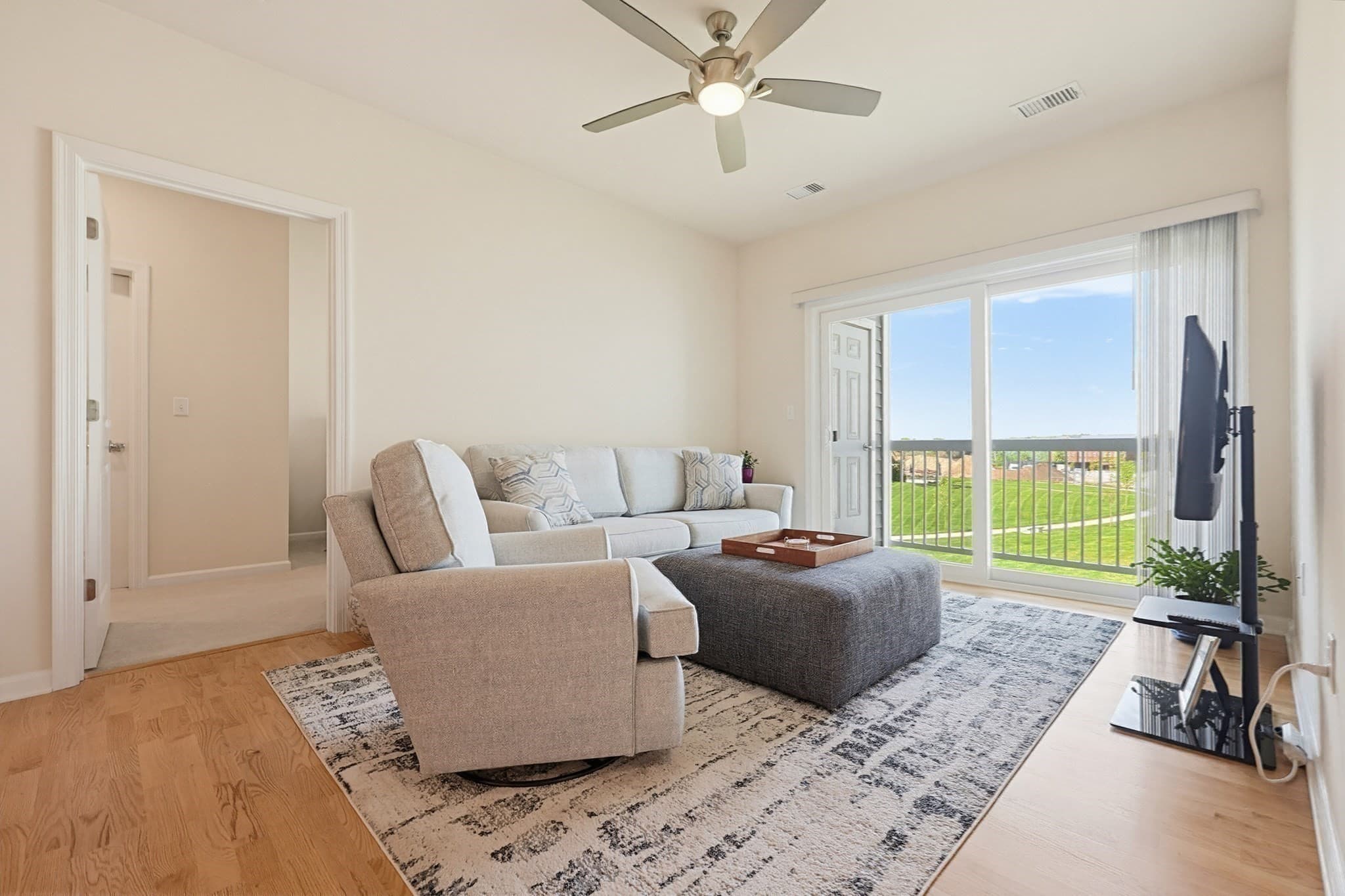 Condominium at 4 Peters Farm Way # 311, Westborough MA 01581, photo 11 of 42
