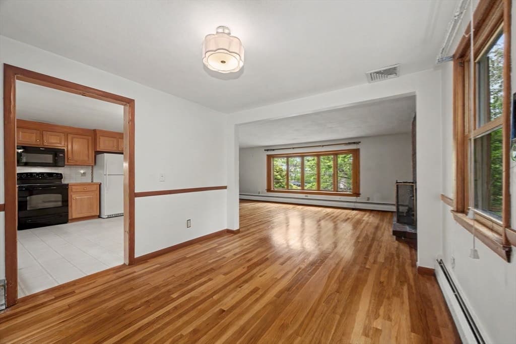 Single Family Residence at 26 Arlington Road, Burlington MA 01803, Burlington, photo 15 of 29
