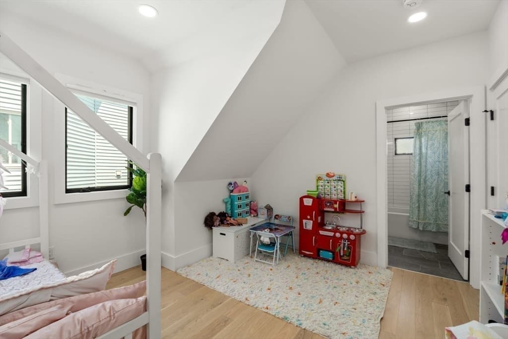 23 Jaques St # B, Somerville MA 02145 photo 33