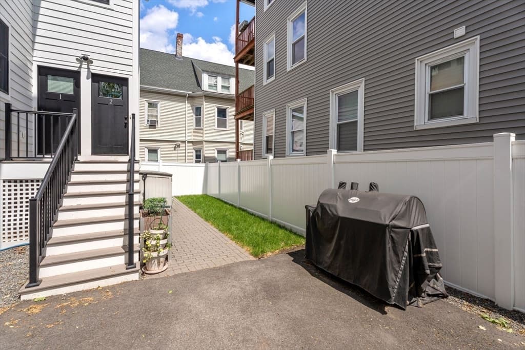 23 Jaques St # B, Somerville MA 02145 photo 40