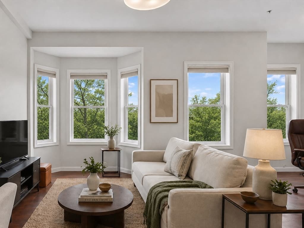 256 Bremen Street PH, Boston MA 02128